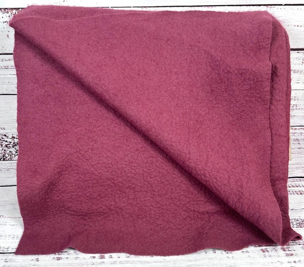Vintage National Nonwovens Plum Purple Wool Blend Felt Felted Boil Homespun BTHY