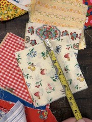 Large Lot Vintage Fabric Scrap Lot Floral Patterned Cotton Quilt Sewing Remnants