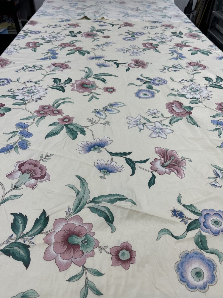 Atelier Originals 1984 Floral Pattern Fabric 4 Yards By 54” Wide A4