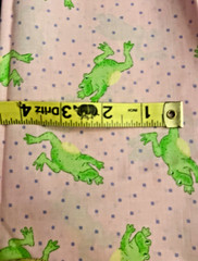 VTG Novelty Leaping FROGS on Pink “Signature Classics” by Oakhurst BTFE