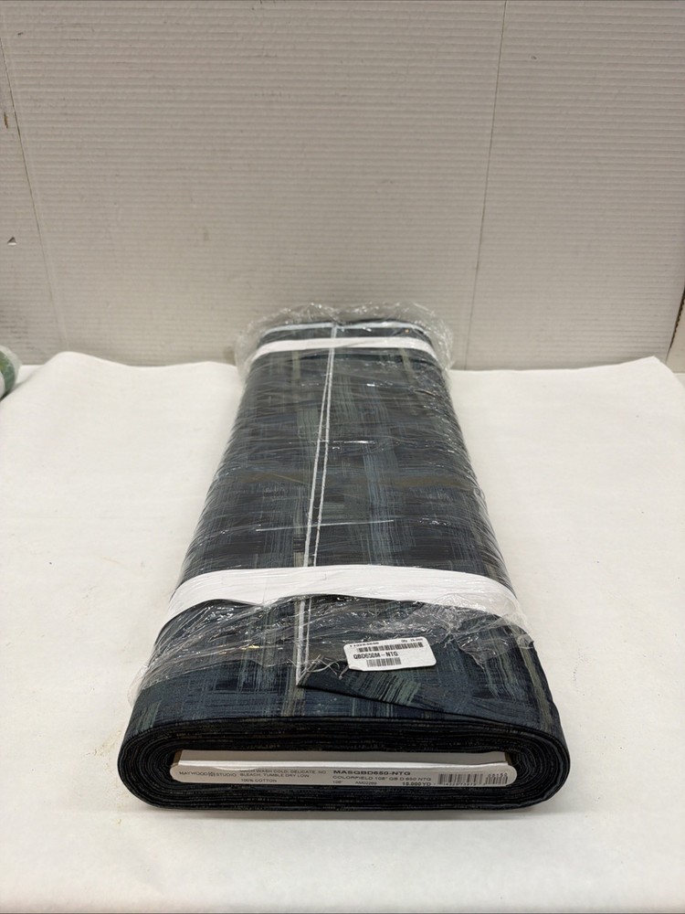 Quilt Back – 108in – Colorfield – Navy/Tan/Green – 714329739793 15 Yards