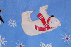 108″L x 44″W Fabric Traditions Winter Polar Bears Penguins Snowflake Glitter