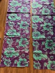 Lot Of 4 Polycotton Hawaiian Hibiscus Seashell Fabric, 16”x72”, 22”x19”, 24”x24”