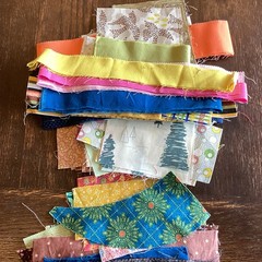 Cotton Quilting Fabric Scraps Lot, Multicolor Assorted Pattern Squares, 1 Pound