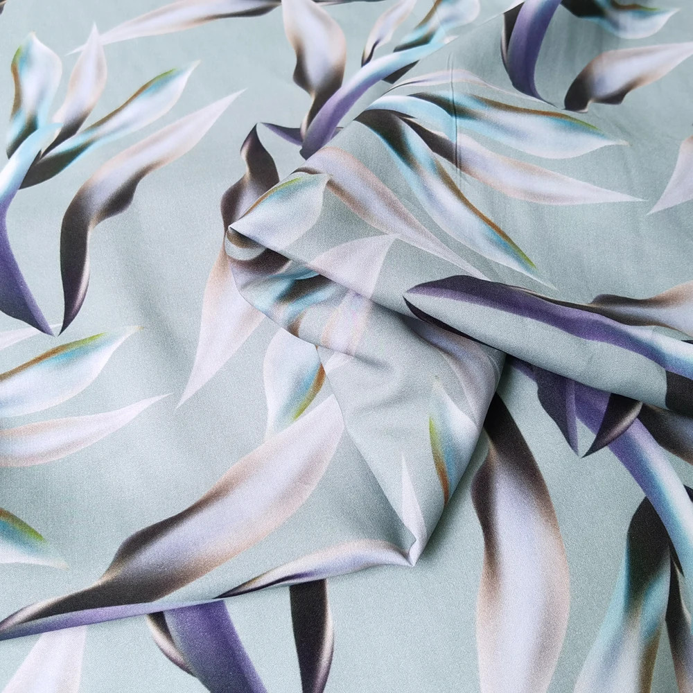 55” Wide Leaf Pattern Viscose Fabric Soft Rayon Poplin Material For Dress Gown