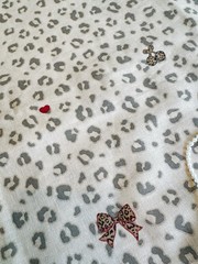 4 yds (17.5” width) Cute Leopard-Print Kitten double gauze cotton fabric 260532
