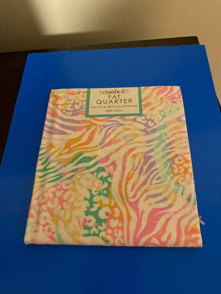 BRAND NEW CREATE IT 100% COTTON SKIN PRINT PRECUT SEWING AND CRAFT FABRIC 18X21
