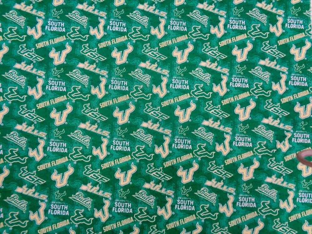 UNIVERSITY of SOUTH FLORDIA “BULLS” NEW ALL SPORT DESIGN 1/2 YARD 100% COTTON