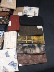 Lot of 20 Fat Quarters Cotton Fabric Mixed Colors & Themes