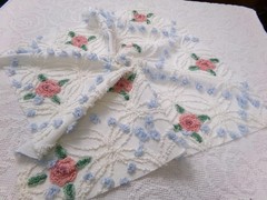 Pink Roses in Winter Vtg Chenille Bedspread Fabric Romantic Floral Dot 22″ x 20″