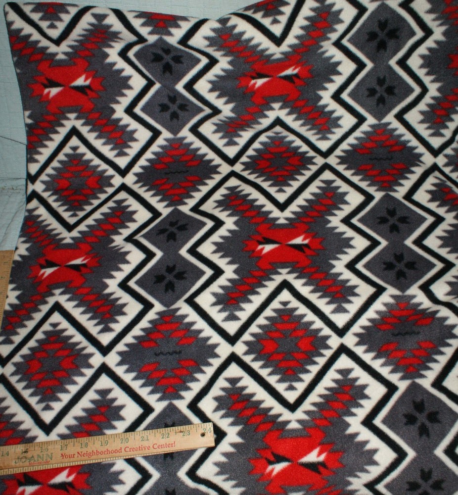 Southwest Design Fleece Fabric 1 Y + 20″ X 60″ W Western Craft Fast Shipping