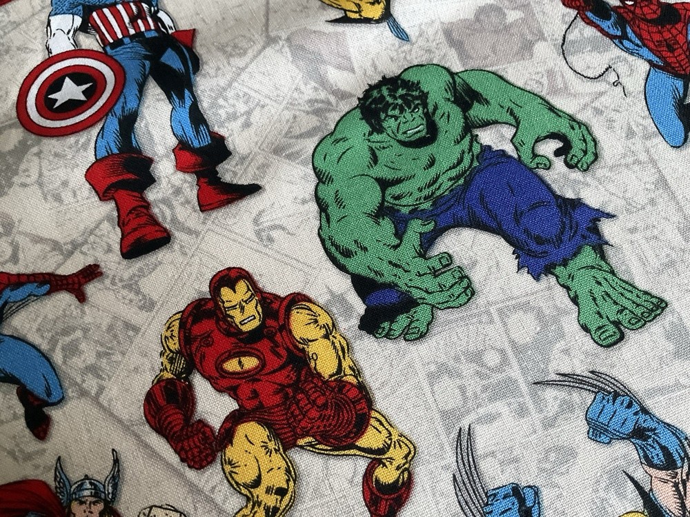 Super Hero Avengers Marvel Comics Fabric Mask Material 44”x36” 43