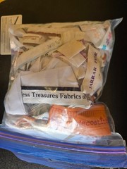 Mixed sandwich bag of fabric selvages – 5 ounces (all different lengths)