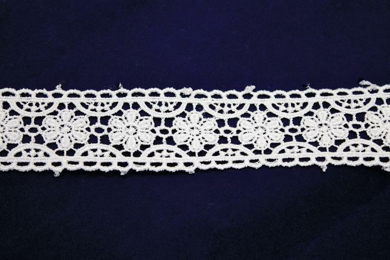 Sweet Trims 4cm High Macrame Lace Trimmings MAG4876