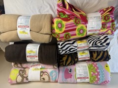 NEW Lot of FABRIC REMNANTS Various Sizes Bundled by Joann