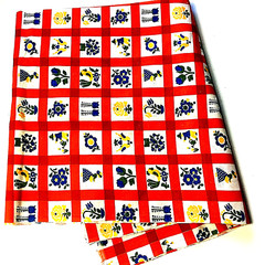 Geometric Garden Flower Floral Fabric Squares Plaids Red Multi 43″ W – BTY