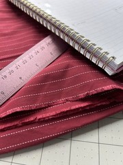 Vtg Burgundy Red Pink Pinstripe Fabric Cotton Poly Blend Quilting 1 2/3 Y F59