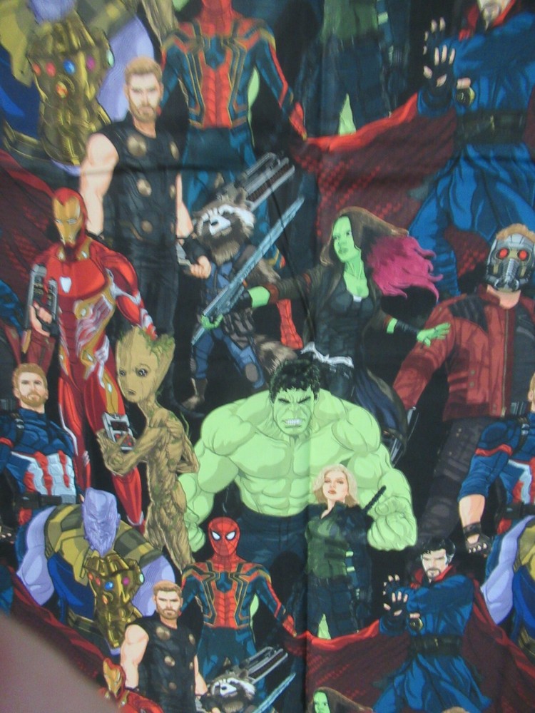 Marvel Comic Infinity War Avengers Super Heroes Cotton Fabric 25 “X 44″W NEW