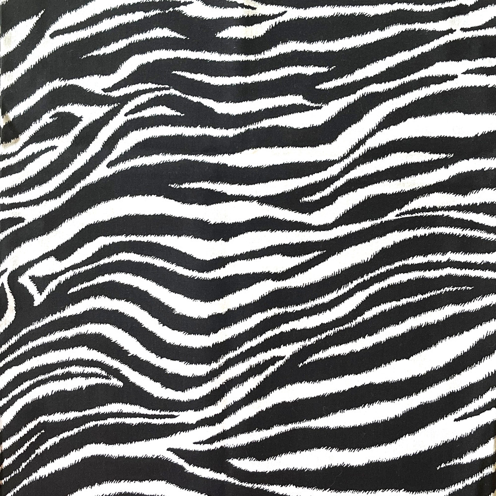 ZEBRA Animal Print Pattern – Cotton Quilting & Crafting Fabric Textile 38×45 NEW