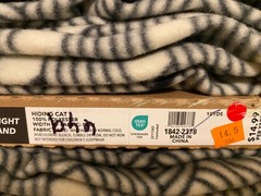 Blizzard Fleece -3.5 Yard piece- 59 inches wide – Hiding Cat / Cat Gray