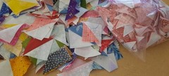 FABRIC SCRAPS 1″-2″ HALF SQUARE TRIANGLES GALLON SZ BAG VARIOUS COLORS COTTON…