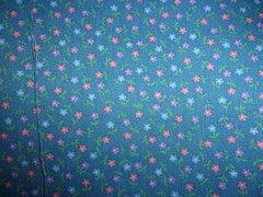 VINTAGE CALICO FLOWERS ON BLUE Cotton/Quilt/Sew/Craft Fabric 1 Yd X 44