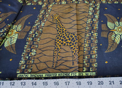 Giraffe Urafiki Tanzania Kitenge African Fabric 100% Cotton 40″x68″