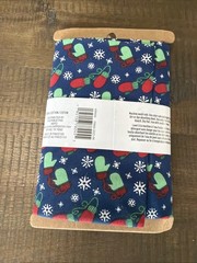 Loops & Threads Christmas Fabric Tissu Mittens Snowflake 1 yard