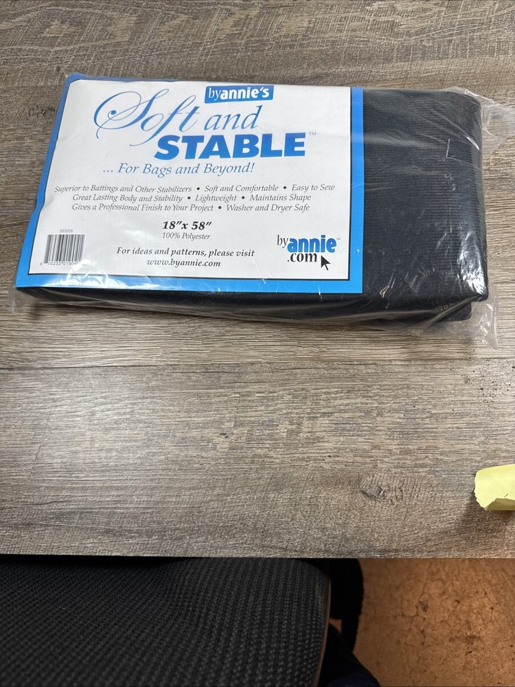 Soft & Stable by Annie’s – black – 18×58