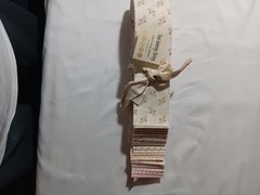 Floral Gatherings Shirtings Primitive Gatherings Moda Jelly Roll 40-2.5″ x wof