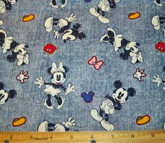 Disney Springs Creative “Character Badge Toss” Mickey & Minnie on Blue Fat Quart