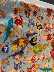 2005 Loralie Harris Designs BATHING BEAUTIES Fabric 2 Yard USA Pattern #977 HTF