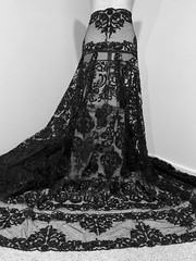 BLACK BEADED SEQUINS EMBROIDERY BEIDAL LACE FABRIC 50″ WiIDE 1 YARD
