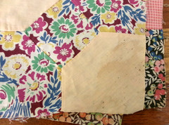 Vtg Lot of 17 Hand Sewn Bow Tie Quilt Blocks 1950-60’s -READ – Needs Laundering