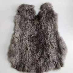 Natural Rabbit Pelt with Fur, Bulk Grade (10″x14″) – Crafts, Decor, Apparel