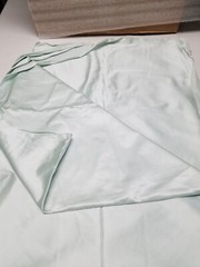 132″ x 110″ Green Polyester Material (V)