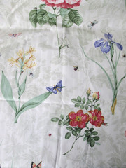 Mill Creek Fabric 3 Yards Floral Botanical Bees Butterflies Garden Print 108×55