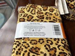 Loops & Threads Jungle-Themed Fabric Bundle – Zebra/leopard 4 Yards And Roll