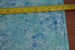 By 1/2 Yd, Turquoise & Blue Floral Batik, Indonesia, Hoffman, Hand Painted, B522