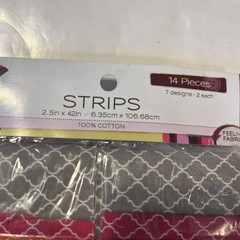 Fabric Editions Quatrefoil Fabric Strips 14 Pc 2.5” x 42” Cotton Quilt Roll