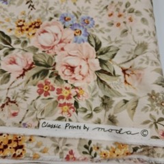 9.5 Yd Quilt Cotton Sewing Fabric Classic Prints By Moda Big Flowers Floral