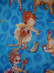 BTHY 2009 VTG FANCY NANCY Blue Leopard Cotton Quilting Fabric 18″x 43″