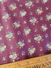 45″ X 4.75yds Burgundy Small Floral Smooth Cotton Sewing Craft Quilting Fabric