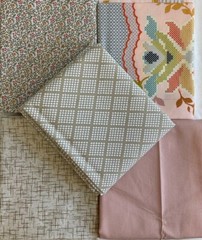FAT QUARTER BUNDLE OF 5-100% COTTON – FQ586