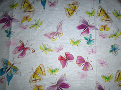 Vtg JoAnn Fabric Off‑White Cotton MOD Butterflies w/ Metallic Gold 54″x 1.5+ yd