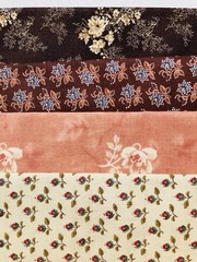 Lot of 4 Fat Quarters Cotton Fabric Browns Rose Calicos Windham P&B Lot #8A