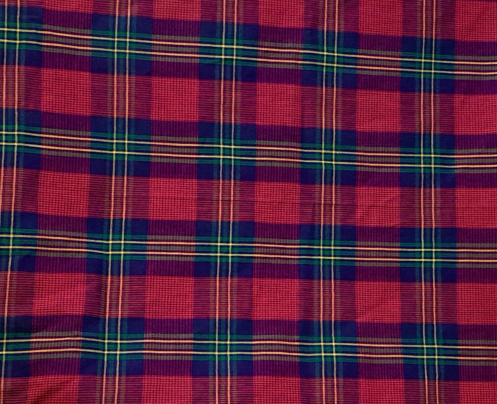Vintage Yarn-Dyed Light Weight Cotton Plaid Fabric 40″ Long x 36″ Wide – Remnant