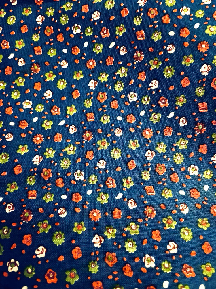 VTG Ditzy CALICO Red Green & White Florals on Medium Blue Cottagecore BTFQ