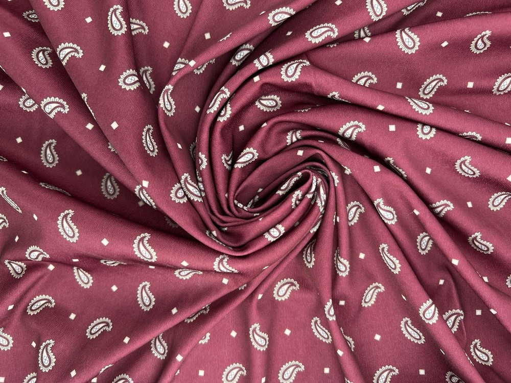 Vtg Fabric Polyester or Nylon – 66″ x 148″ – Burgandy Red Paisley 1970s