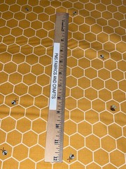 MODA Blossoms and Blooms 100% cotton fabric yard 36×44 bee honeycomb 39057 18